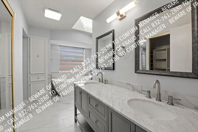 Building Photo - 9145 Drumcliffe Ln