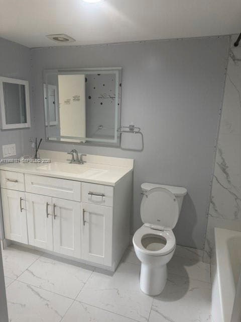 Building Photo - 4164 Inverrary Dr