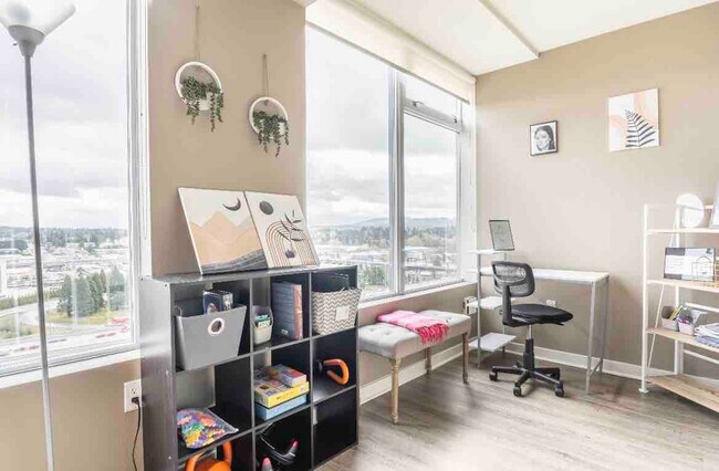 Building Photo - 11011 NE 9th St