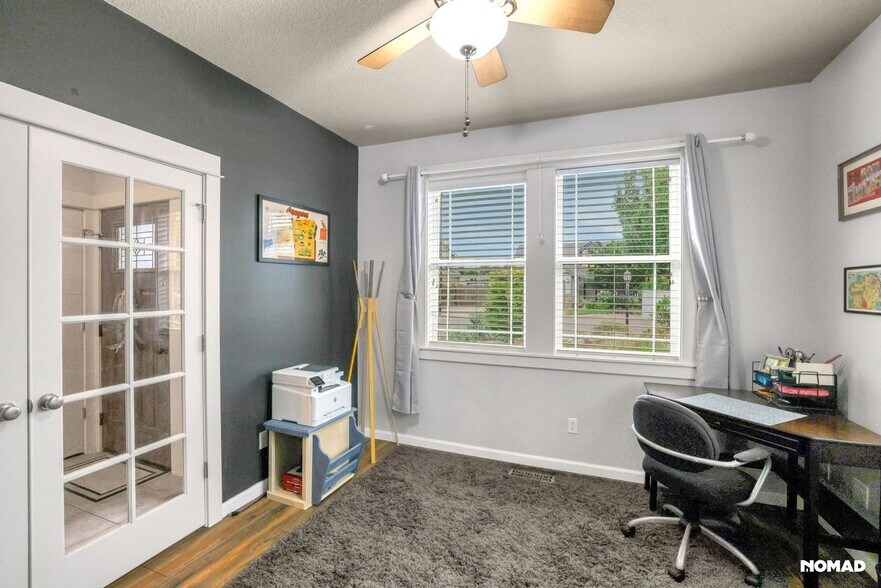 Building Photo - 1511 N Juniper Pl