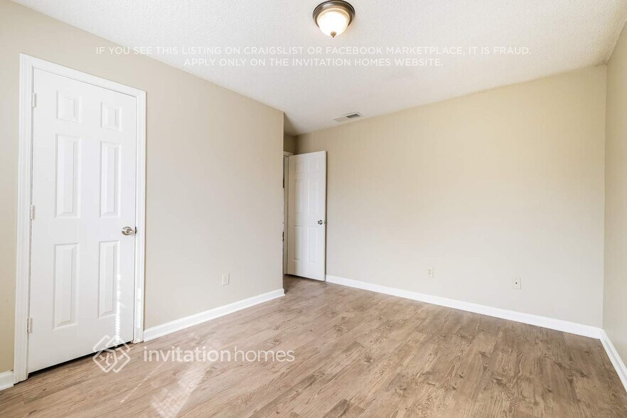 Building Photo - 40 Carrera Rd