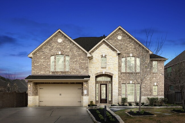 Primary Photo - 5918 Copper Lily