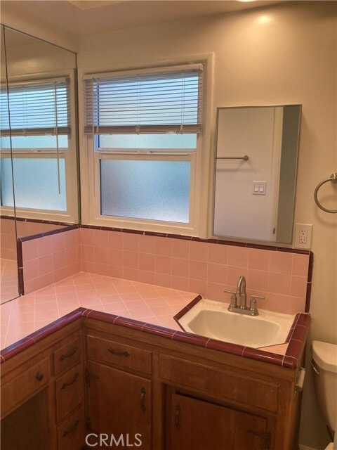 Building Photo - 2308 S Fremont Ave