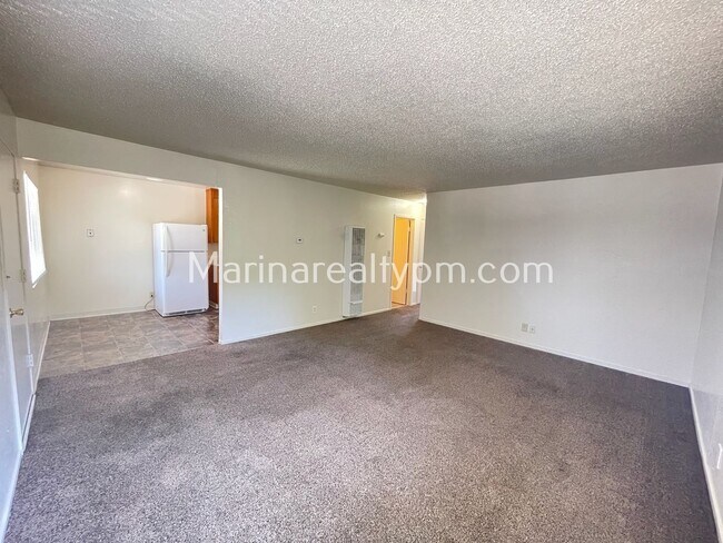 Building Photo - 1502-1508 Valle Vista Ave