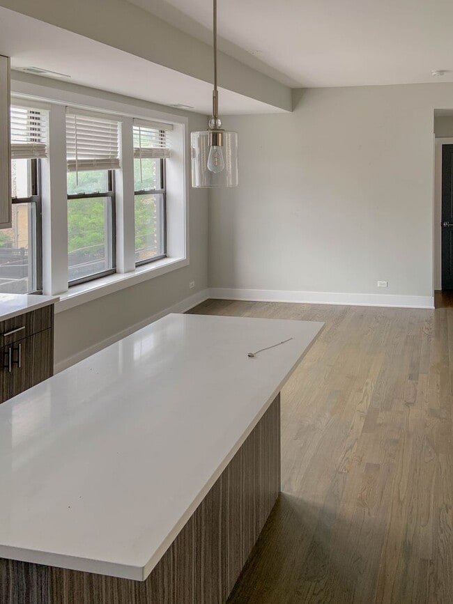 Building Photo - 2620 N Rockwell St