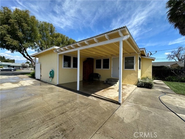 Building Photo - 4981 Lincoln Ave