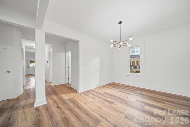 Building Photo - 1703 Lowder St
