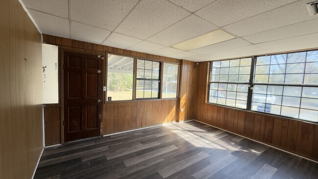 Building Photo - 1480 Alecia Dr