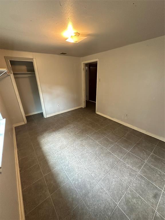 Building Photo - 32 Farrell St