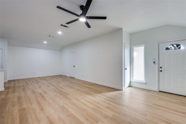 Building Photo - 3023 San Martin Dr