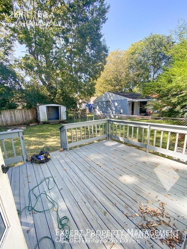 Building Photo - 1216 Hammond Ave