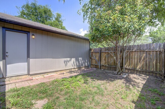 Building Photo - 8000 West Gate Blvd
