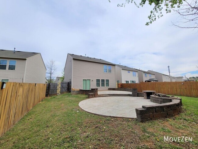 Building Photo - 7136 Pitzer Dr