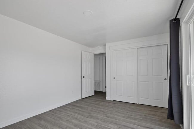 Building Photo - Completely Remodeled 3 Bedroom Duplex with...