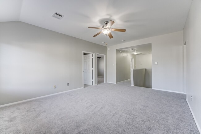 Building Photo - 12415 Silversmine Dr