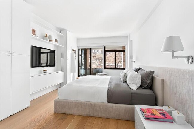 Building Photo - 1 bedroom in New York NY 10075