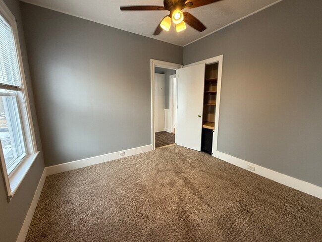 Building Photo - 57 Preston St