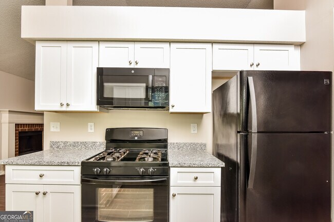 Building Photo - 1127 E Briar Gate Ct