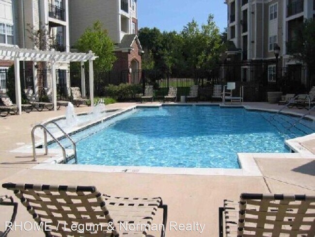 Building Photo - 12949 Centre Park Cir