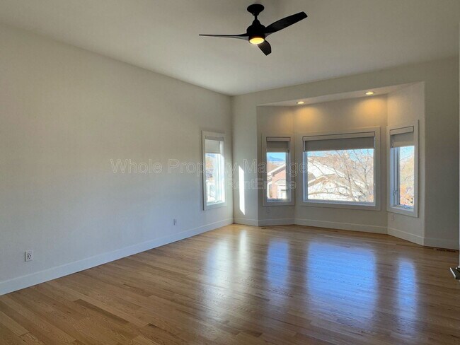 Building Photo - 14973 W 32nd Dr