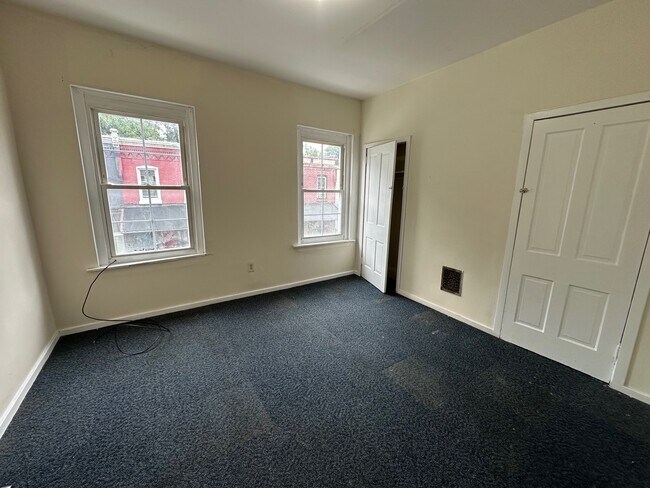 Building Photo - 3415 N Bouvier St