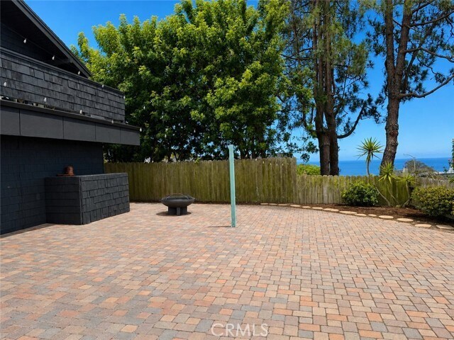Building Photo - 3044 Cresta Way