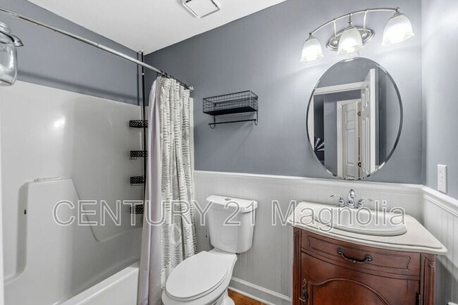 Building Photo - 299 Ashbrook Dr