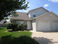 Building Photo - 2404-2406 Calder Ct.