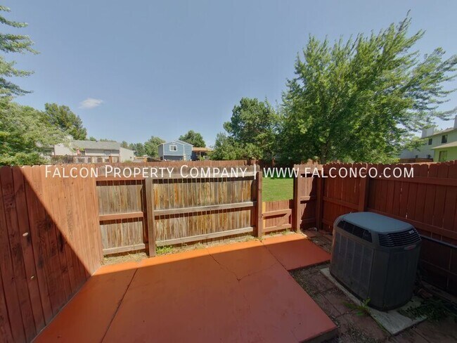 Building Photo - 1217 Firefly Cir