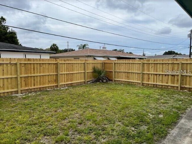 Building Photo - 3697 59th Way N