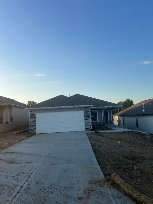 Building Photo - 2113 Brook Ridge Ct