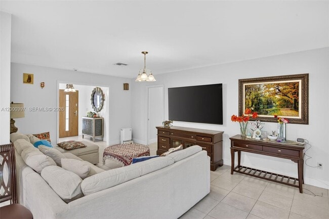 Building Photo - 7690 SW 128th St