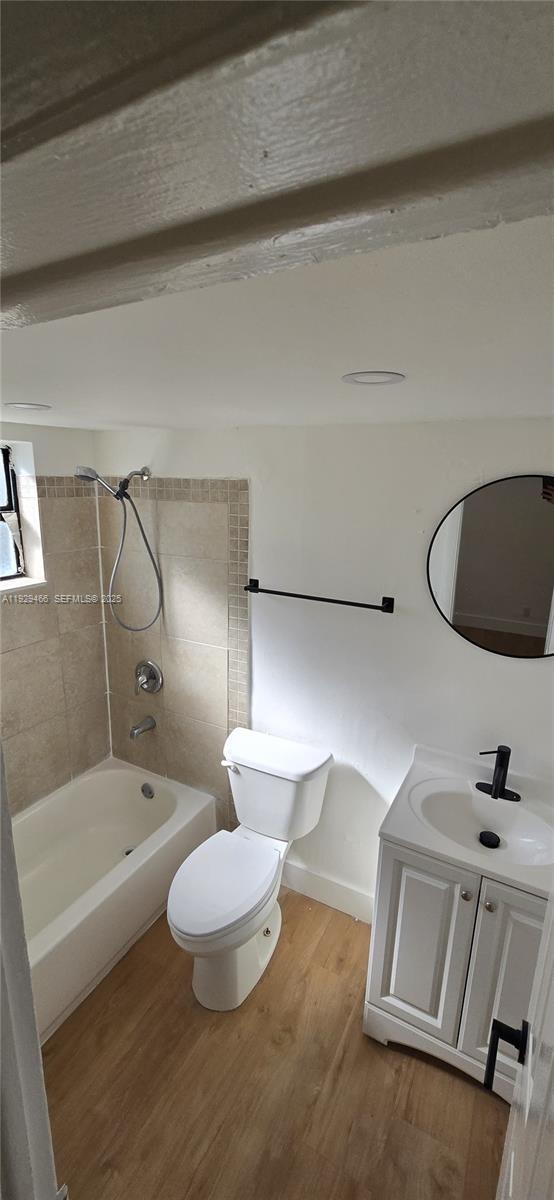 Building Photo - 417 NW 2nd Ave