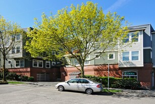Building Photo - 2101 N 55th St