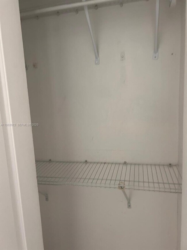 Building Photo - 1601 Meridian Ave