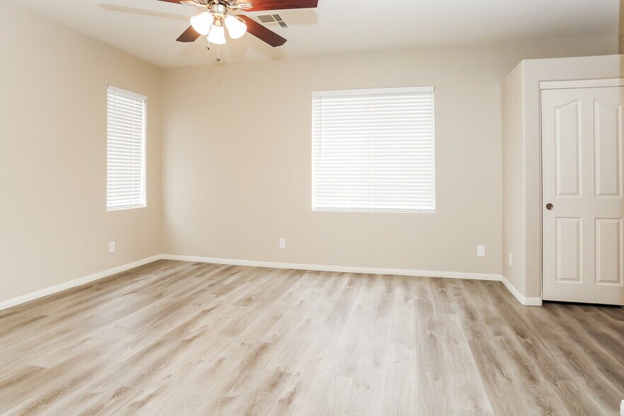 Building Photo - 8908 Brentwood Grove Ct