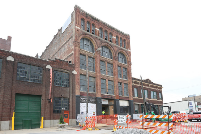 Primary Photo - Murdock Lofts