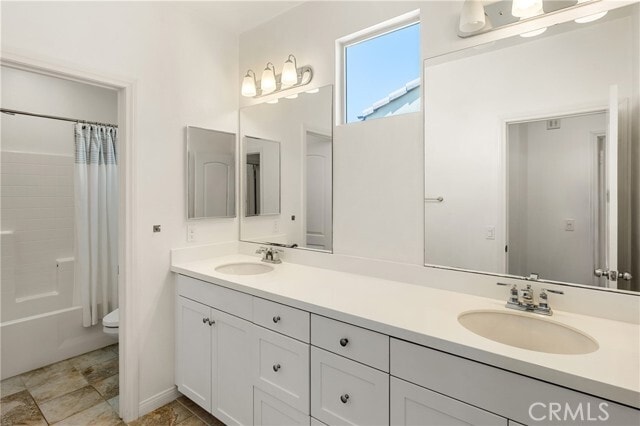Building Photo - 421 Maravilla Ln
