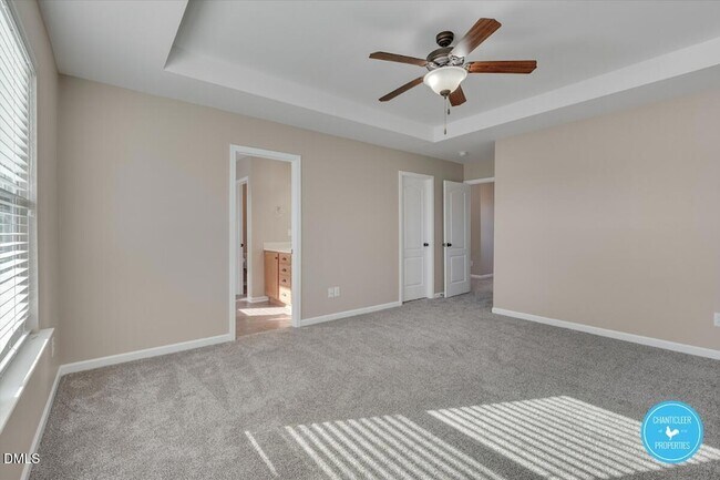 Building Photo - 831 Ember Dr