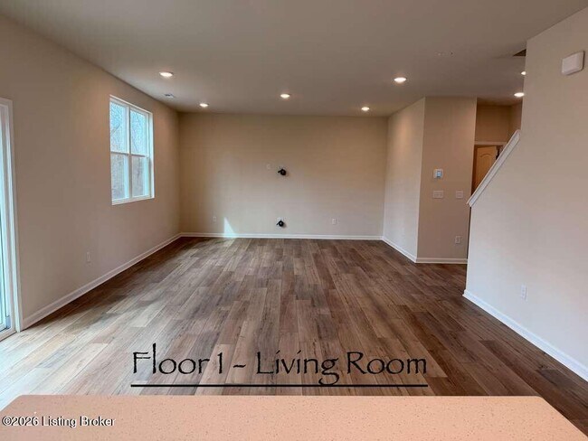 Building Photo - 2019 Lyndon Green Cir