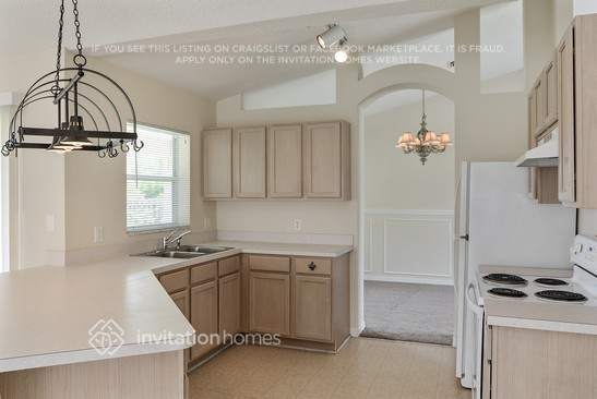 Building Photo - 1933 SW Lennox St