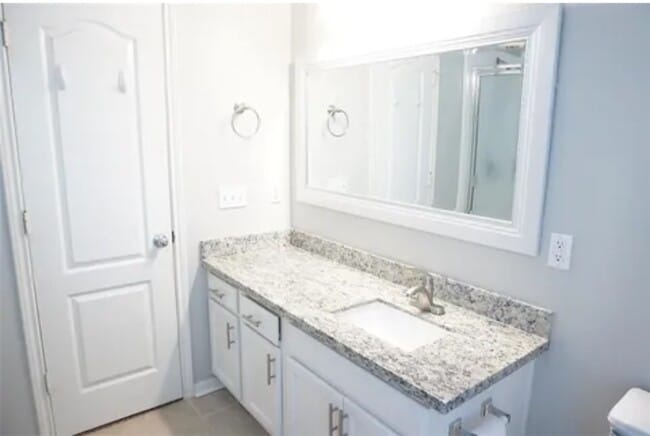 Building Photo - 16019 Summerville Lake Dr