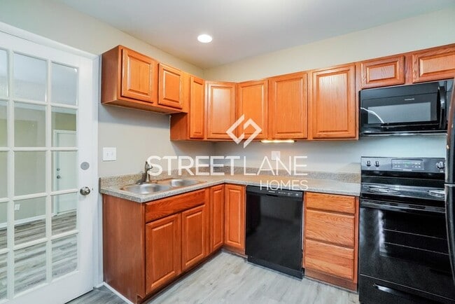 Building Photo - Charming 3 Bedroom in Columbus!