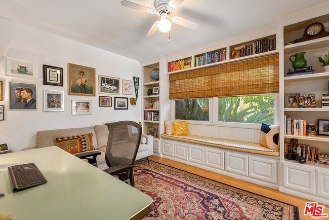 Building Photo - 4643 Nagle Ave