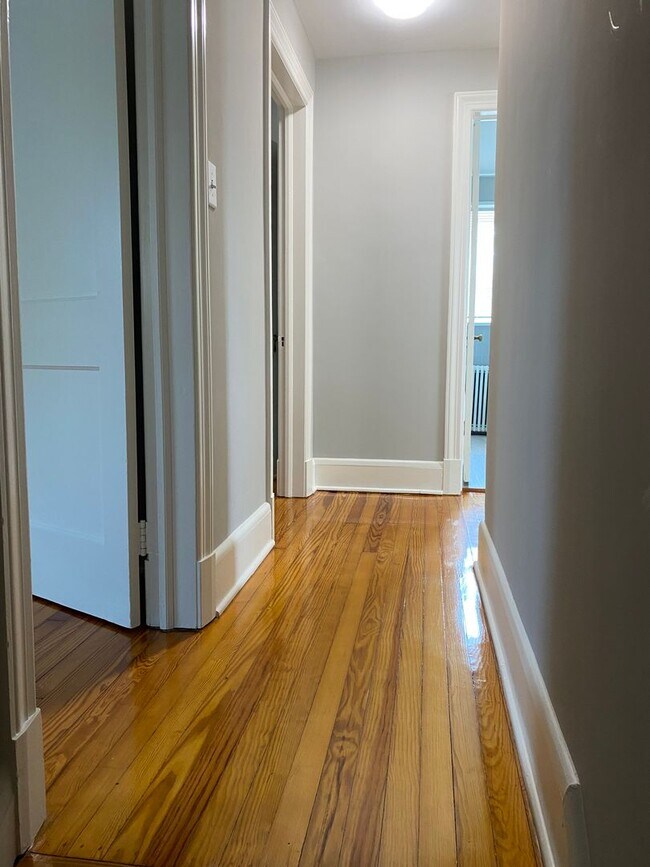 Building Photo - Charming 1935 Historic Home with Modern Upgrades – 3 Bed, 1.5 Bath – Downtown Aberdeen, MD