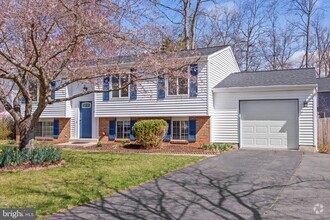Building Photo - 4514 Cub Run Rd