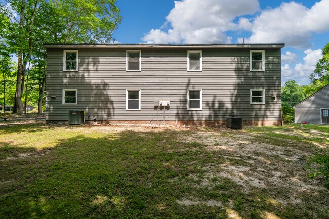 Building Photo - 7311 John Elizabeth Pl