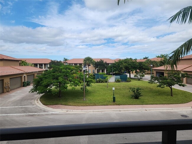 Building Photo - 14722 SW 12th St