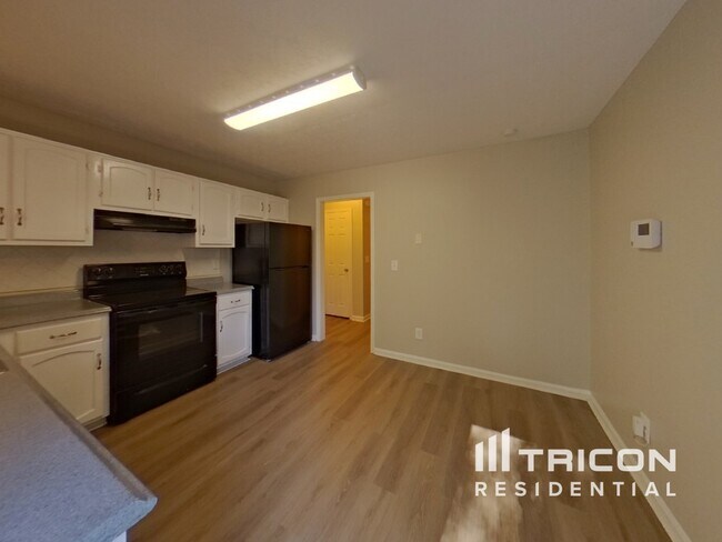 Building Photo - 5889 Old Wellborn Trce