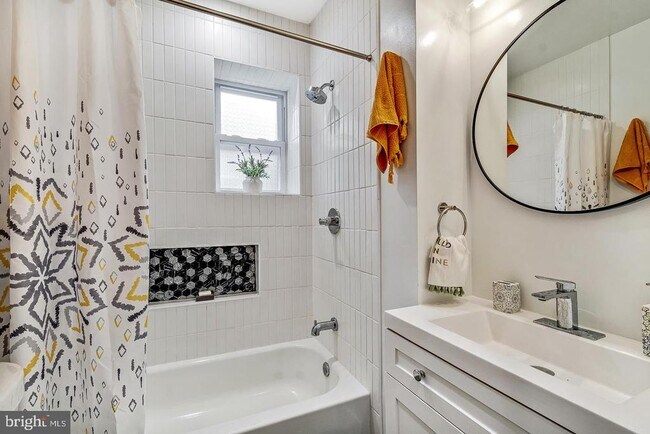 Building Photo - 1630 S Ringgold St